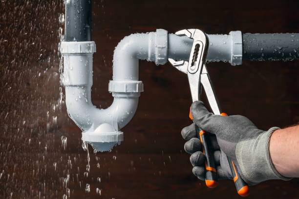 Professional Plumbing technician working in Hamel, IL